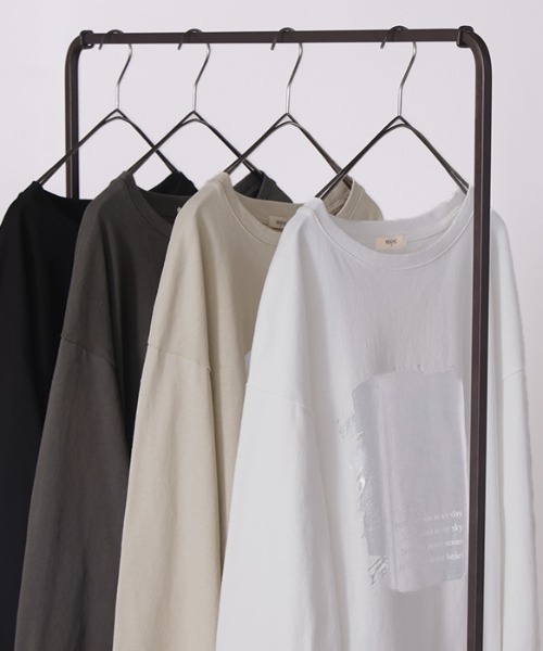 HUG.U(ハグユー)の「シャイニーフロントプリントロンT(Tシャツ/カットソー・レディース・ホワイト/ブラック/ライトベージュ/ダークグレー・FREE)」の10枚目の写真