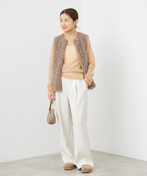 IENA（イエナ）の「《WEB限定/追加》ウール混トリアセ リラックスパンツ（その他パンツ・レディース・アイボリー・34/36/38/40）」の3枚目の写真