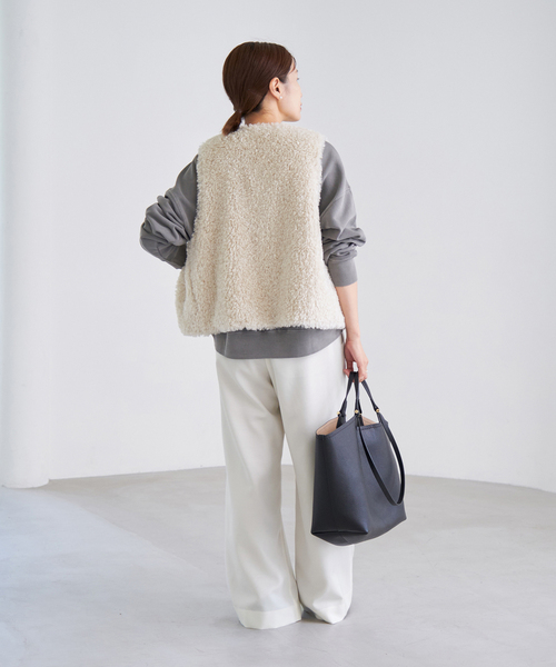 IENA（イエナ）の「《WEB限定/追加》ウール混トリアセ リラックスパンツ（その他パンツ・レディース・アイボリー・34/36/38/40）」の22枚目の写真