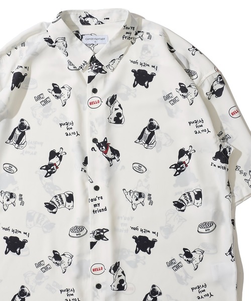 ADPOSION（アドポーション）の「接触冷感 イージーケア アニマル柄 ルーズシルエット半袖シャツ（シャツ/ブラウス・メンズ・ホワイト系1/ホワイト系2/ブルーグレー/ホワイト系3/ブラック系2/ブラック系4/ブルー/ホワイト系4/ブラック系1/ブラック系3/グリーン/ベージュ・MEDIUM/LARGE/X-LARGE）」の2枚目の写真