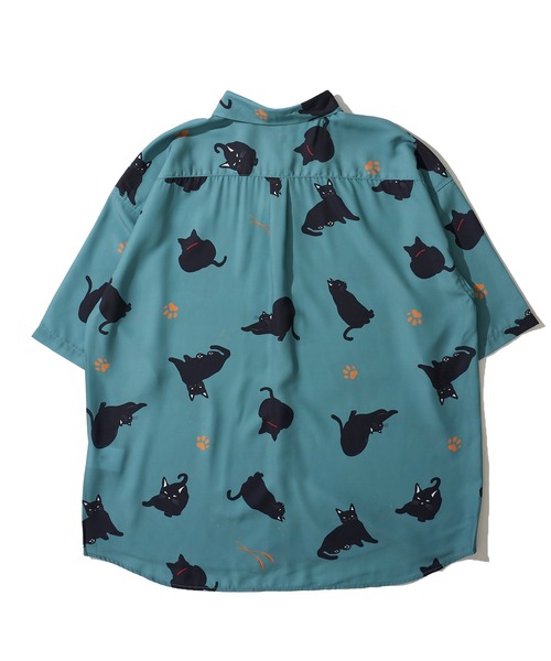 ADPOSION（アドポーション）の「接触冷感 イージーケア アニマル柄 ルーズシルエット半袖シャツ（シャツ/ブラウス・メンズ・ホワイト系1/ホワイト系2/ブルーグレー/ホワイト系3/ブラック系2/ブラック系4/ブルー/ホワイト系4/ブラック系1/ブラック系3/グリーン/ベージュ・MEDIUM/LARGE/X-LARGE）」の20枚目の写真