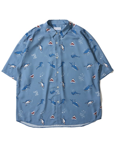 ADPOSION（アドポーション）の「接触冷感 イージーケア アニマル柄 ルーズシルエット半袖シャツ（シャツ/ブラウス・メンズ・ホワイト系1/ホワイト系2/ブルーグレー/ホワイト系3/ブラック系2/ブラック系4/ブルー/ホワイト系4/ブラック系1/ブラック系3/グリーン/ベージュ・MEDIUM/LARGE/X-LARGE）」の19枚目の写真