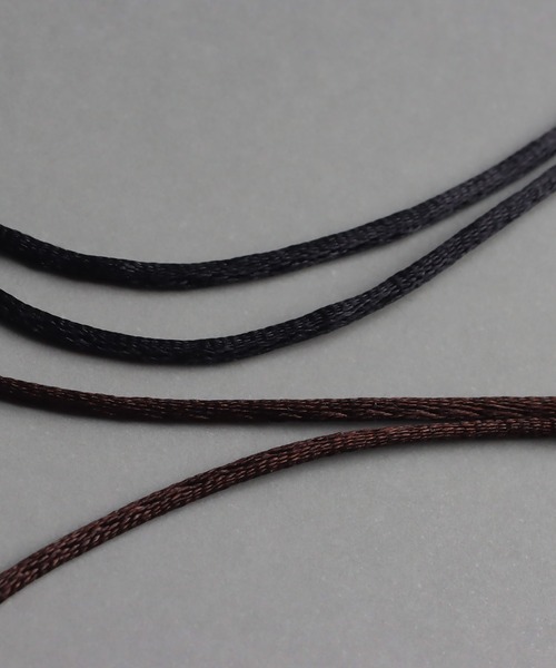 abaskdesign(アバスクデザイン)の「リボン チョーカー コードネックレス(チョーカー・レディース・ブラウン/ブラック・FREE)」の6枚目の写真