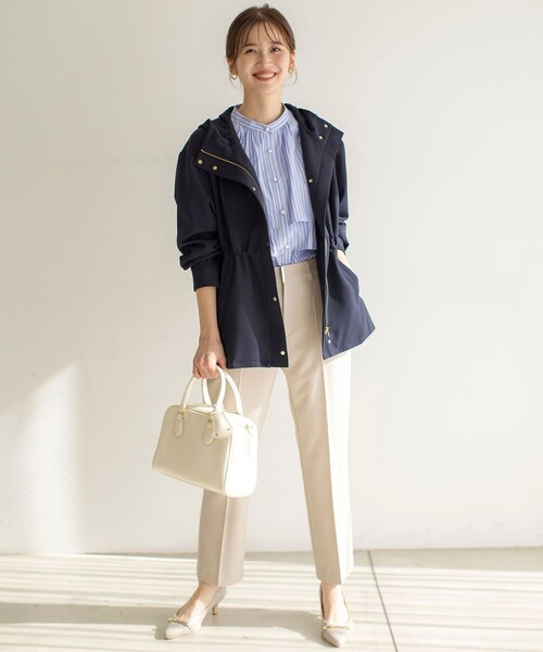 ANY SIS(エニィスィス)の「【撥水・UVカット・洗える】フーデットハーフ コート(その他アウター・レディース・ライトイエロー系/ネイビー系/ベージュ系/ライトグレー系・4)」の22枚目の写真