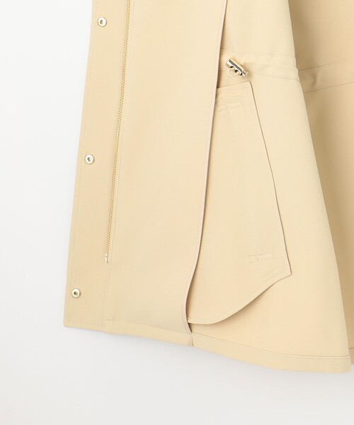 ANY SIS(エニィスィス)の「【撥水・UVカット・洗える】フーデットハーフ コート(その他アウター・レディース・ライトイエロー系/ネイビー系/ベージュ系/ライトグレー系・4)」の17枚目の写真