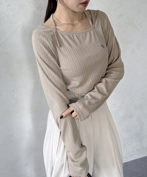 本物の セール】アシメネックホルター刺繍ロゴプルオーバー（Tシャツ トップス