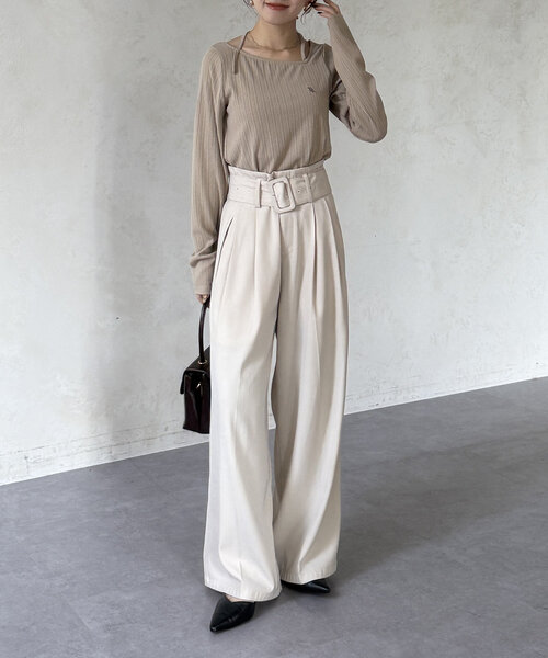 Thevon(ゼボン)の「アシメネックホルター刺繍ロゴプルオーバー(Tシャツ/カットソー・レディース・ブラック/オフホワイト/ベージュ・FREE)」の15枚目の写真