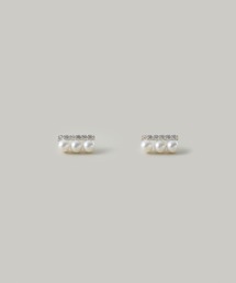 Jolie Toujours（ジョリトゥジュール）の「【金属アレルギー軽減】〈silver925〉CZ3粒パールストレートピアス（ピアス（両耳用））」