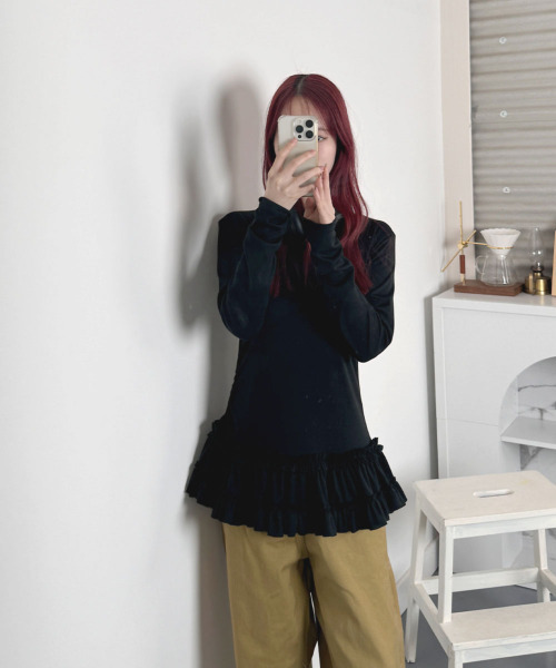 セール】裾フリル スリムロングT / Ruffled hem slim long T