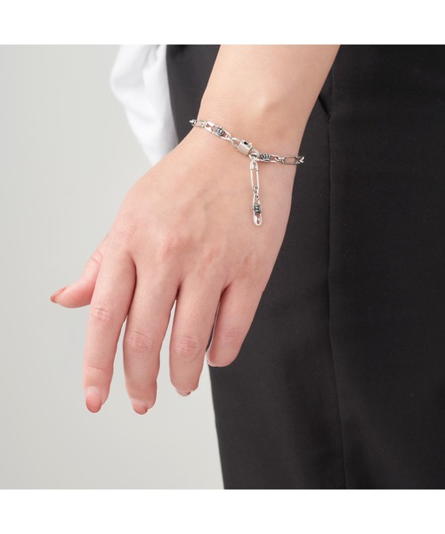 JUSTIN DAVIS(ジャスティンデイビス)の「EXPRESS LOVE Bracelet(ブレスレット・メンズ・シルバー/ゴールド系その他・ONE SIZE)」の5枚目の写真