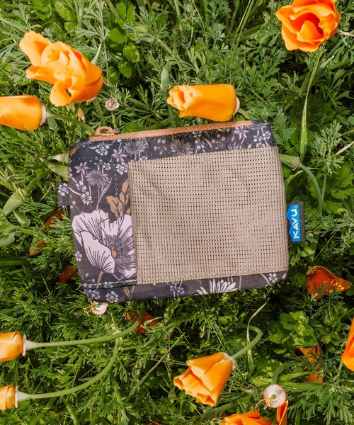 KAVU(カブー)の「KAVU/カブー Caskstash/キャストスタッシュ(コインケース・メンズ・B/C/A・FREE)」の2枚目の写真