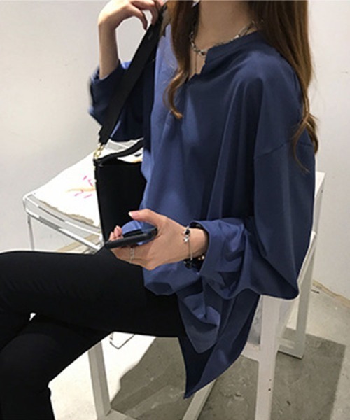 SallyLunn(サリーラン)の「【オンオフ活躍】Vネックシャツブラウス(シャツ/ブラウス・レディース・ネイビー/ホワイト・LARGE/MEDIUM)」の3枚目の写真