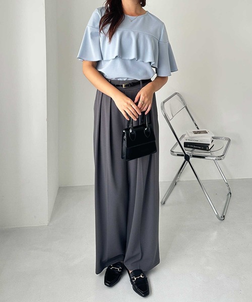 GeeRA（ジーラ）の「夏にぴったり！ひんやり接触冷感ラッフルフリルフレアースリーブＴブラウス（シャツ/ブラウス・レディース・サンドグレー/オフホワイト/ブルー/ブラック・XX-LARGE/LARGE/X-LARGE/MEDIUM）」の19枚目の写真