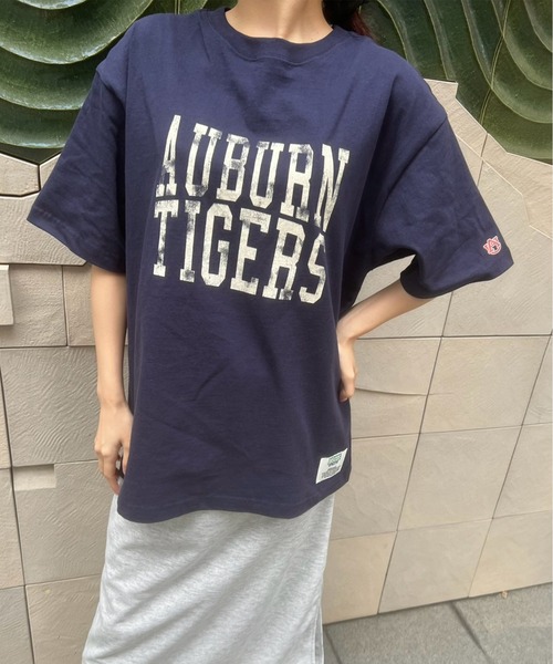 DISCUS ATHLETIC（ディスカス　アスレチック）の「【DISCUS ATHLETIC/ディスカス アスレチック】DISCUS ATHLETIC×U.S.COLLEGEルーズカレッジT シャツ（Tシャツ/カットソー・レディース・ホワイト系6/ブラック系3/ホワイト系7/ブラウン/ブラック系1/ホワイト系4/ホワイト系5/グリーン系2/ホワイト系1/ブラック系2/ネイビー系2/ホワイト系8/ホワイト系2/グリーン系1/ホワイト系3/ネイビー系1・M/L）」の15枚目の写真