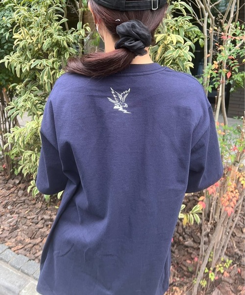 DISCUS ATHLETIC（ディスカス　アスレチック）の「【DISCUS ATHLETIC/ディスカス アスレチック】DISCUS ATHLETIC×U.S.COLLEGEルーズカレッジT シャツ（Tシャツ/カットソー・レディース・ホワイト系6/ブラック系3/ホワイト系7/ブラウン/ブラック系1/ホワイト系4/ホワイト系5/グリーン系2/ホワイト系1/ブラック系2/ネイビー系2/ホワイト系8/ホワイト系2/グリーン系1/ホワイト系3/ネイビー系1・M/L）」の22枚目の写真