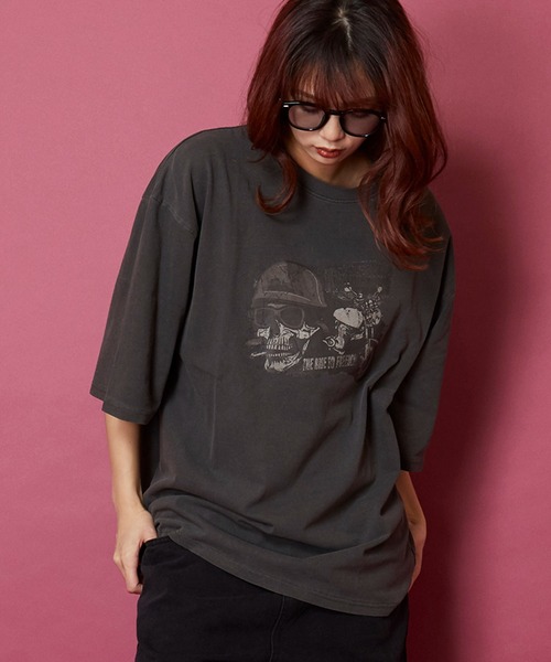 unrelaxing（アンリラクシング）の「ヴィンテージライク 古着風 綿100％ピグメント加工TプリントTシャツ（Tシャツ/カットソー・メンズ・ブラウン系5/ベージュ系3/その他23/ブラウン系1/その他25/ブラウン系4/ブラウン系7/ベージュ系5・LARGE/X-LARGE/MEDIUM）」の8枚目の写真