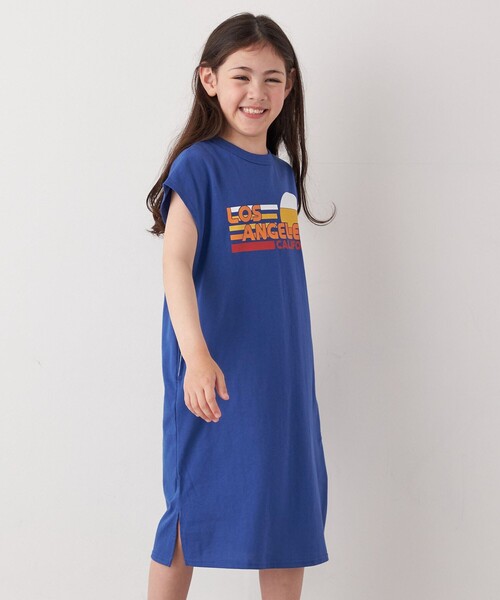 Champion(チャンピオン)の「Champion: ロゴ プリント ワンピース <KIDS>(ワンピース・キッズ・ナチュラル/ブルー・110/130/150)」の3枚目の写真