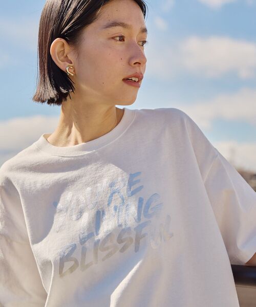AMERICAN HOLIC(アメリカンホリック)の「箔プリントTシャツ(Tシャツ/カットソー・レディース・ブラック/オフホワイト/ホワイト系その他・M/L)」の11枚目の写真