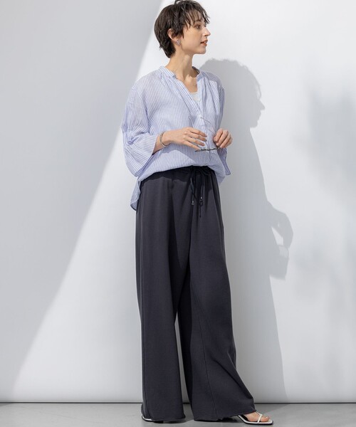 23区 S(ニジュウサンクチイサイサイズ)の「【洗える】LIBECO タックスリーブ シャツ(シャツ/ブラウス・レディース・ダークブラウン系1/ベージュ系/ダークグリーン系1/ネイビー系/ふじ色系1/ローズ系/オレンジ系1/ホワイト系・32)」の19枚目の写真