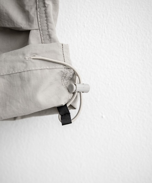 Rocky Monroe(ロッキーモンロー)の「膝下丈 ワンタック ナイロンワイドカーゴハーフパンツ(カーゴパンツ・メンズ・ブラック/チャコールグレー/ネイビー/グレー・M/L/XL)」の17枚目の写真