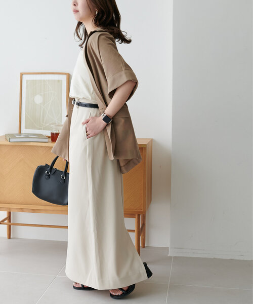 DISCOAT（ディスコート）の「裾スリットナロースカ-ト《WEB限定カラーあり》（スカート・レディース・ブラック/ライトグレー/アイボリー/グレー・SMALL/MEDIUM/LARGE）」の15枚目の写真