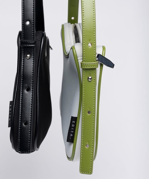 EDITA.（エディータ）の「ネオプレン カーブライン ハンドバッグ　おしゃれ / 個性的（ハンドバッグ・レディース・サックスブルー/ブラック・FREE）」の18枚目の写真