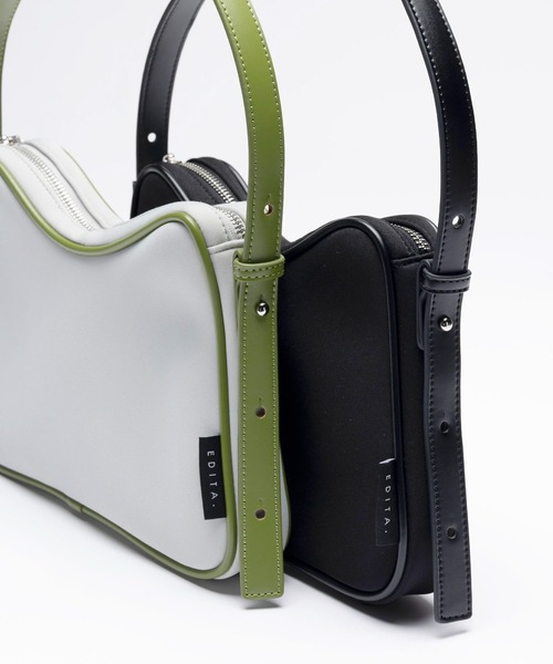 EDITA.（エディータ）の「ネオプレン カーブライン ハンドバッグ　おしゃれ / 個性的（ハンドバッグ・レディース・サックスブルー/ブラック・FREE）」の20枚目の写真