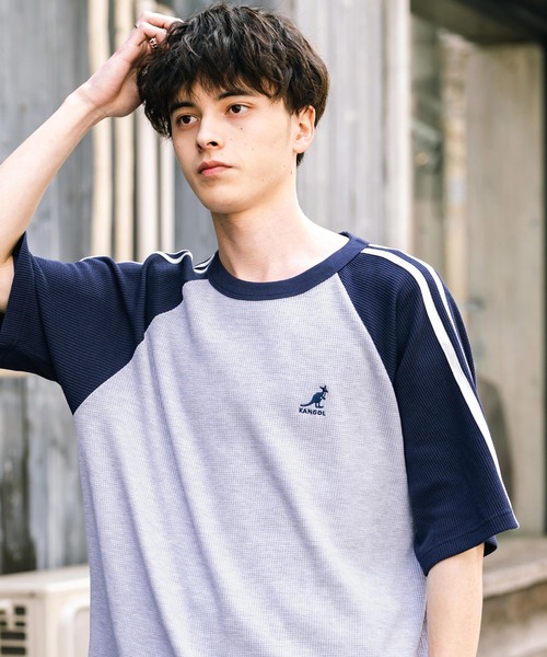 KANGOL（カンゴール）の「KANGOL カンゴール 別注コラボ オーバーサイズ袖ラインワッフルワンポイントロゴ刺繍ラグラン半袖Tシャツ（Tシャツ/カットソー・メンズ・ブラック/アイボリー/ホワイト×ブラック/ホワイト×レッド/アッシュグレー/ネイビー・M/L/XL）」の5枚目の写真