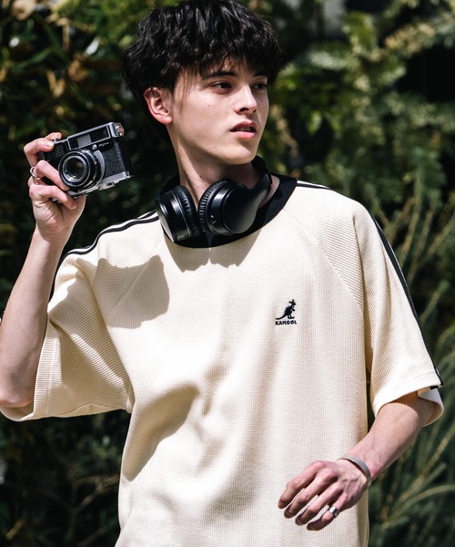 KANGOL（カンゴール）の「KANGOL カンゴール 別注コラボ オーバーサイズ袖ラインワッフルワンポイントロゴ刺繍ラグラン半袖Tシャツ（Tシャツ/カットソー・メンズ・ブラック/アイボリー/ホワイト×ブラック/ホワイト×レッド/アッシュグレー/ネイビー・M/L/XL）」の8枚目の写真