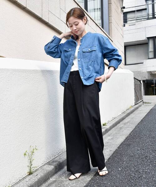 le.coeur blanc（ルクールブラン）の「《軽い素材》スタンドネックパールボタンシャツ（シャツ/ブラウス・レディース・ブルー/サックスブルー・38）」の16枚目の写真