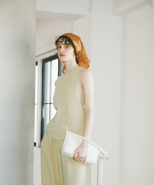 KBF（ケイビーエフ）の「シアーグロススクエアスカーフ（バンダナ/スカーフ・レディース・ブラウン/グレー系その他・ONE）」の16枚目の写真