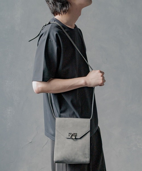HARE(ハレ)の「フラップショルダーバッグ(HARE)(ショルダーバッグ・メンズ・ブラック/グレー系その他・FREE)」の12枚目の写真