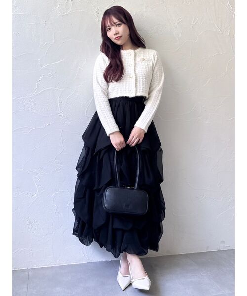 dazzlin（ダズリン）の「ランダムタックバルーンスカート（スカート・レディース・オフホワイト/ブラック/ネイビー・MEDIUM/SMALL）」の5枚目の写真