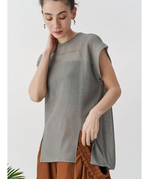 SHEER SLEEVELESS KT TOP / シアースリーブレスニットトップ