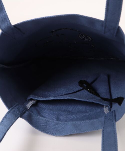 PEANUTS（ピーナッツ）の「PEANUTS/ピーナッツ 刺繍ミニトート（トートバッグ・レディース・ネイビー/アイボリー・ONE SIZE）」の5枚目の写真