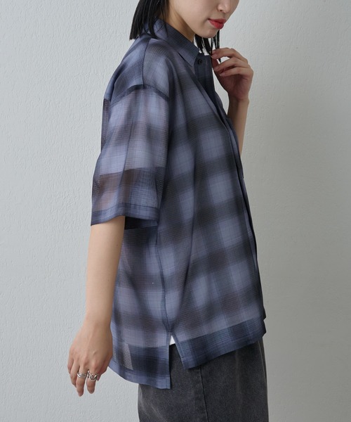 COLONY 2139(コロニートゥーワンスリーナイン)の「メッシュオンブレチェック半袖シャツ(シャツ/ブラウス・メンズ・ブラック/ホワイト/ブルー・MEDIUM/LARGE)」の5枚目の写真
