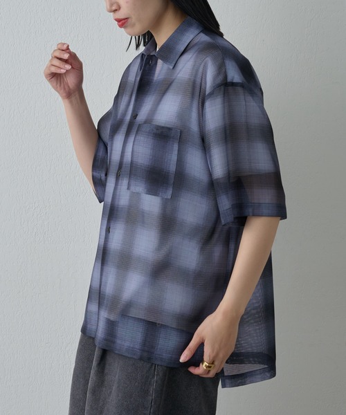 COLONY 2139(コロニートゥーワンスリーナイン)の「メッシュオンブレチェック半袖シャツ(シャツ/ブラウス・メンズ・ブラック/ホワイト/ブルー・MEDIUM/LARGE)」の7枚目の写真