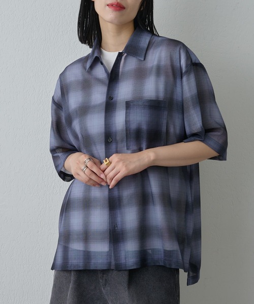 COLONY 2139(コロニートゥーワンスリーナイン)の「メッシュオンブレチェック半袖シャツ(シャツ/ブラウス・メンズ・ブラック/ホワイト/ブルー・MEDIUM/LARGE)」の4枚目の写真