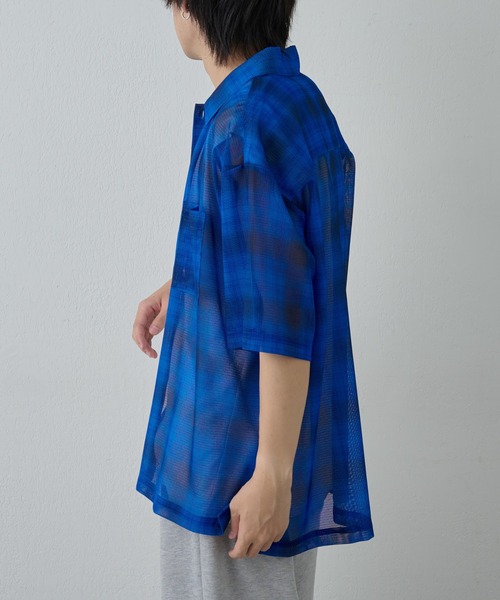 COLONY 2139(コロニートゥーワンスリーナイン)の「メッシュオンブレチェック半袖シャツ(シャツ/ブラウス・メンズ・ブラック/ホワイト/ブルー・MEDIUM/LARGE)」の13枚目の写真