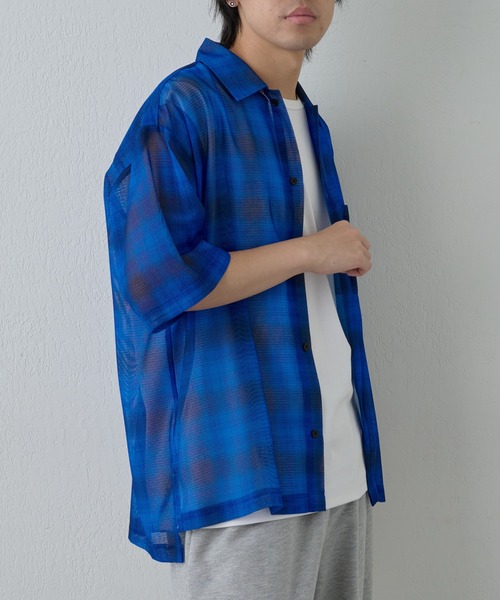 COLONY 2139(コロニートゥーワンスリーナイン)の「メッシュオンブレチェック半袖シャツ(シャツ/ブラウス・メンズ・ブラック/ホワイト/ブルー・MEDIUM/LARGE)」の15枚目の写真