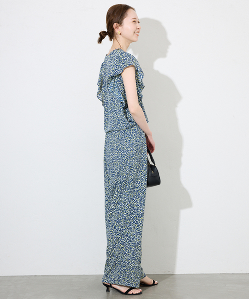 SLOBE IENA（スローブイエナ）の「《WEB限定/追加》フレンチフリルスリーブフラワーブラウス（シャツ/ブラウス・レディース・ブラック系その他/ネイビー・FREE）」の19枚目の写真