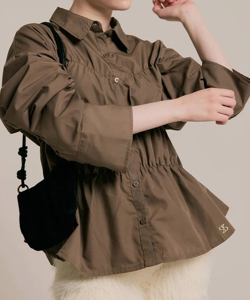 RANCLIC(ランクリック)の「シャーリングワイドスリーブシャツ(シャツ/ブラウス・レディース・ブルー/ホワイト×ブルー/ブラウン・FREE)」の1枚目の写真