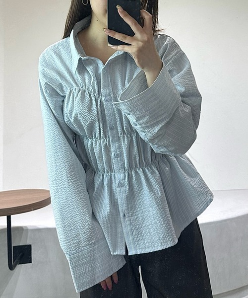 RANCLIC(ランクリック)の「シャーリングワイドスリーブシャツ(シャツ/ブラウス・レディース・ブルー/ホワイト×ブルー/ブラウン・FREE)」の4枚目の写真