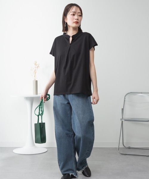 RCD(アールシーディー)の「スキッパーTシャツカットソー(Tシャツ/カットソー・レディース・テラコッタ/ホワイト/カーキ/ブラック/ピンクベージュ/ライトブラウン/ミント・M-L/LL~3L/4L~5L)」の11枚目の写真