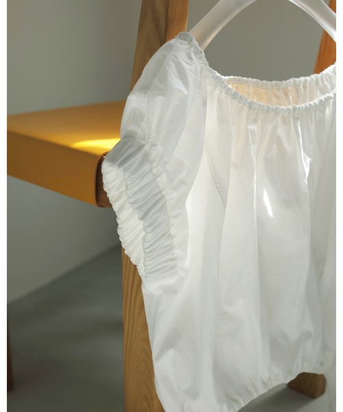 トップス anuke Gather Offshoulder Tops ànuke online store（アンヌーク） / Gather Offshoulder