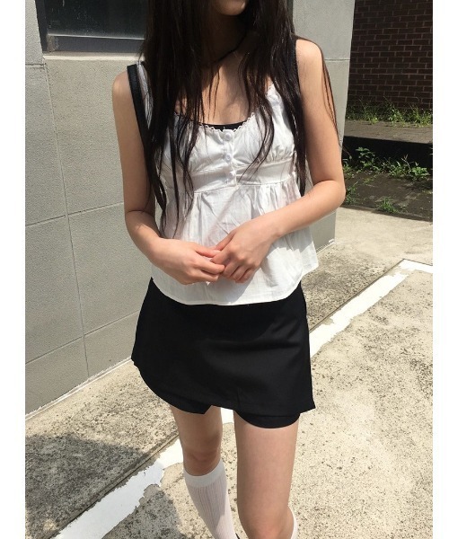 anyonemore(エニワンモア)の「ローライズサイドスリットラップ風ミニスカートパンツ(その他パンツ・レディース・ブラック/チャコール・SMALL/MEDIUM)」の3枚目の写真