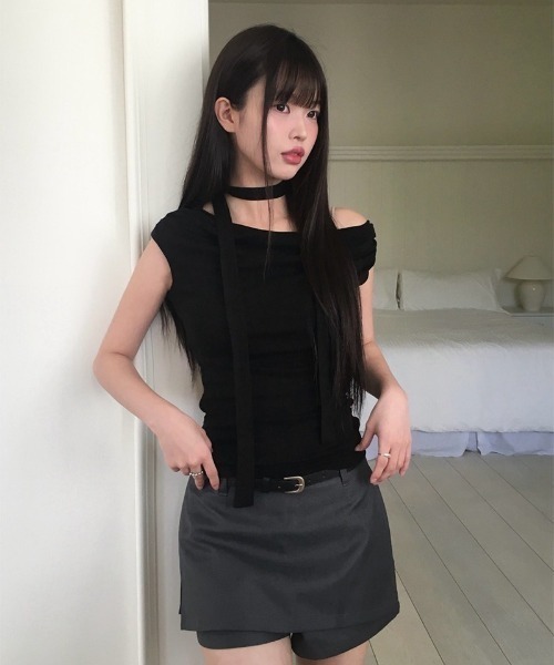 anyonemore(エニワンモア)の「ローライズサイドスリットラップ風ミニスカートパンツ(その他パンツ・レディース・ブラック/チャコール・SMALL/MEDIUM)」の20枚目の写真
