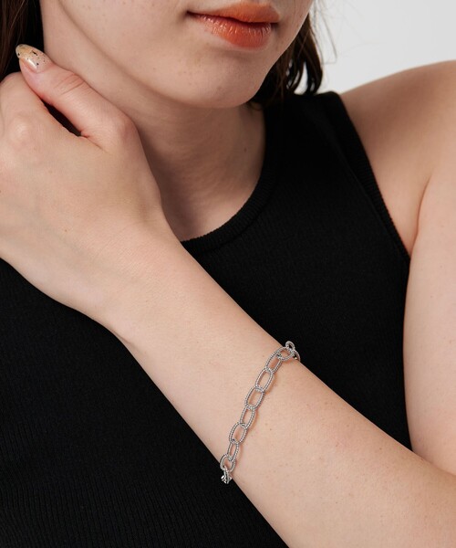 UNITED ARROWS（ユナイテッドアローズ）の「ADJ チェーン ブレスレット（ブレスレット・レディース・ゴールド/シルバー・FREE）」の6枚目の写真