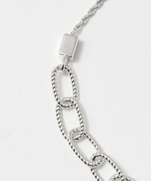 UNITED ARROWS（ユナイテッドアローズ）の「ADJ チェーン ブレスレット（ブレスレット・レディース・ゴールド/シルバー・FREE）」の11枚目の写真