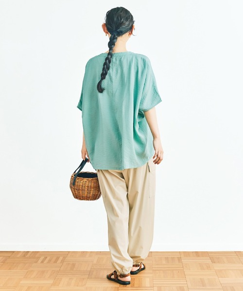 and myera(アンド マイラ)の「and myera ミントなスキッパーブラウス(シャツ/ブラウス・レディース・ミント・L/M/S/LL)」の11枚目の写真